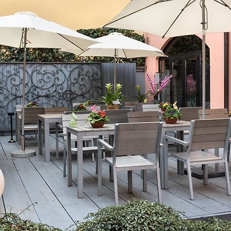 Hotel Lombardia Milan Exterior photo