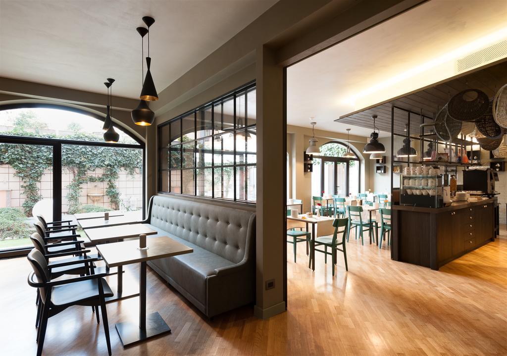 Hotel Lombardia Milan Exterior photo