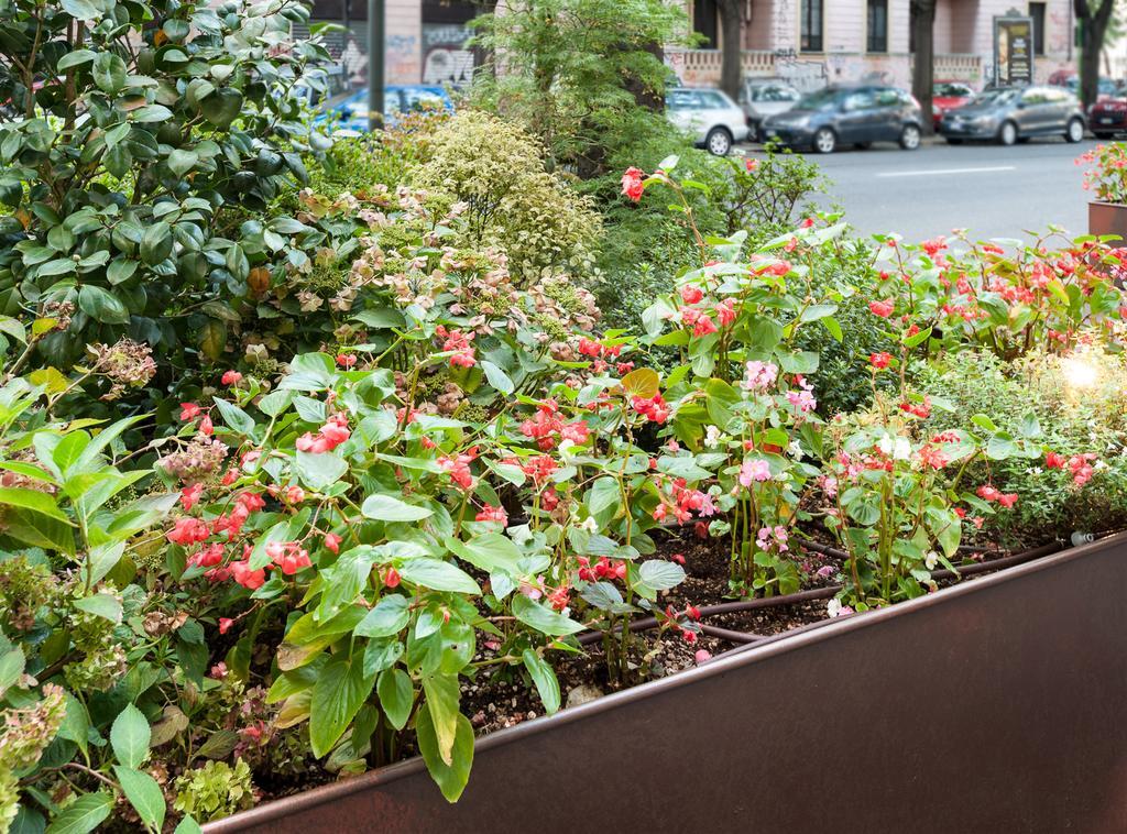 Hotel Lombardia Milan Exterior photo