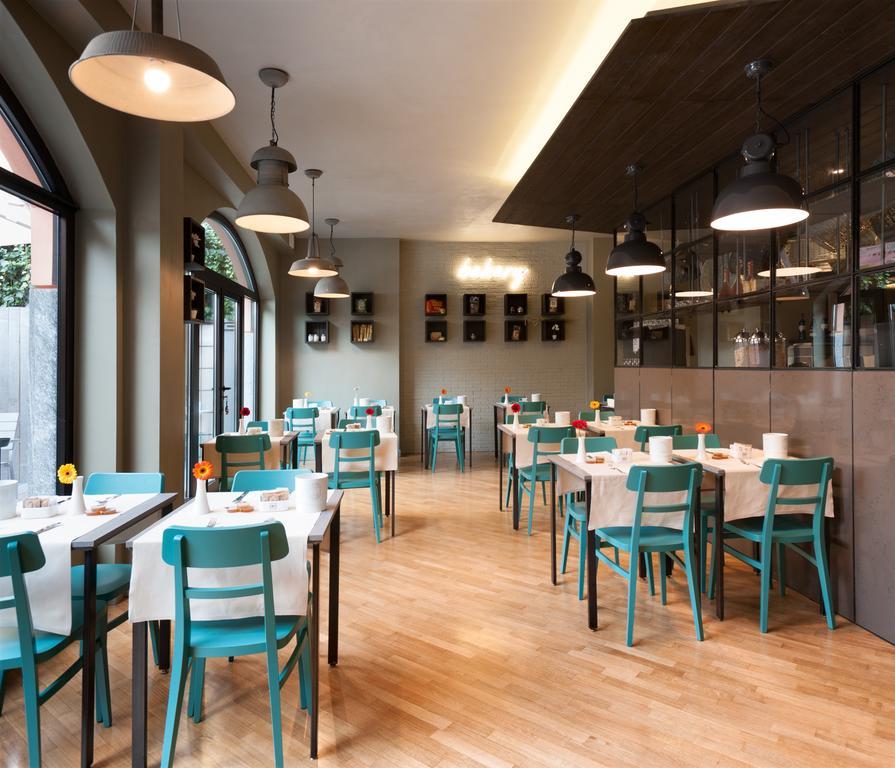 Hotel Lombardia Milan Exterior photo