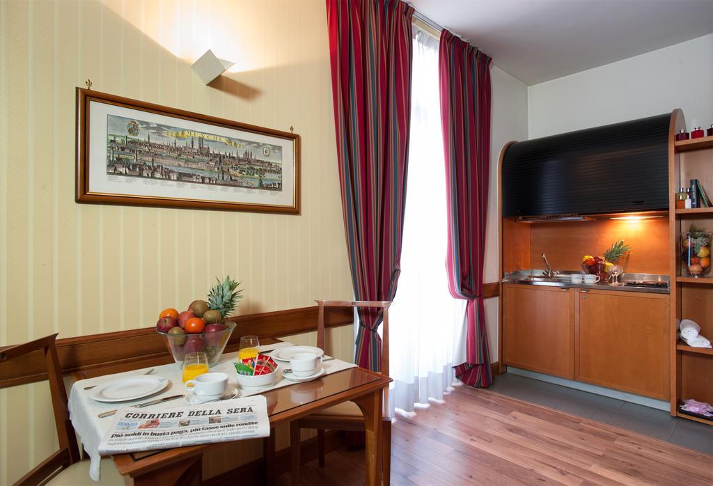 Hotel Lombardia Milan Exterior photo