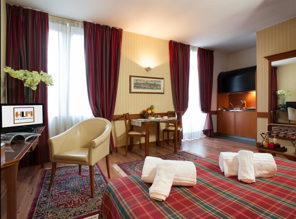 Hotel Lombardia Milan Exterior photo